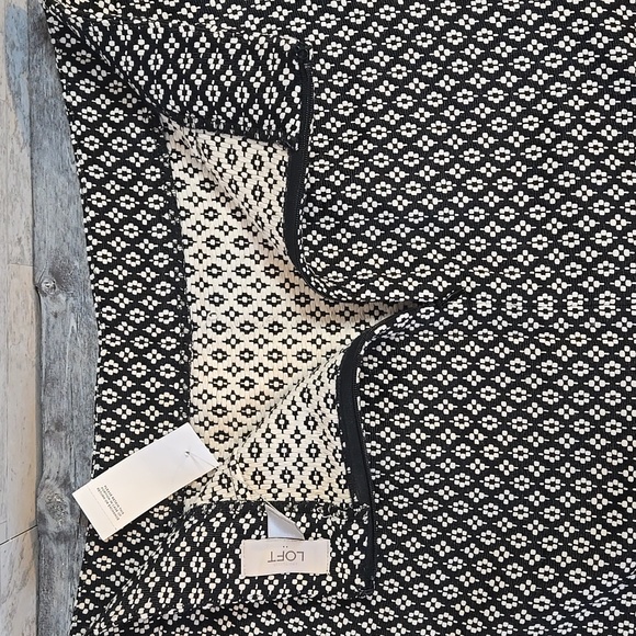 NWT Loft Ann Taylor Black And White Skirt Womans Size 0 - Picture 7 of 7